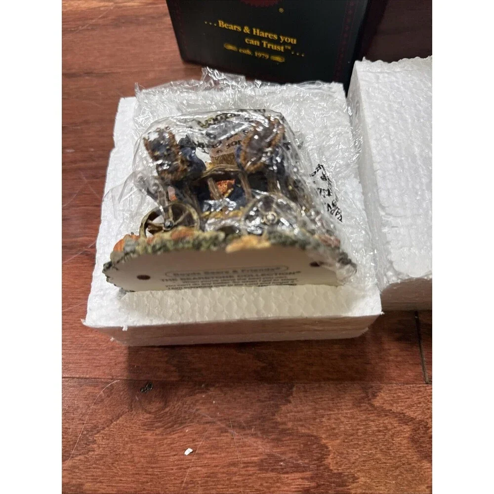 NIB Boyds Bears figurine 